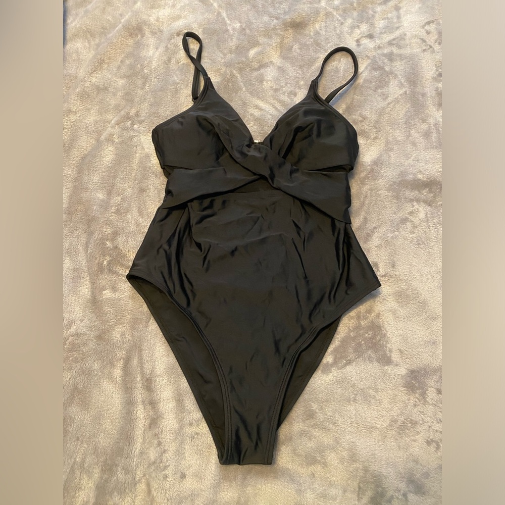 NWOT Cupshe Black One Piece Swimsuit